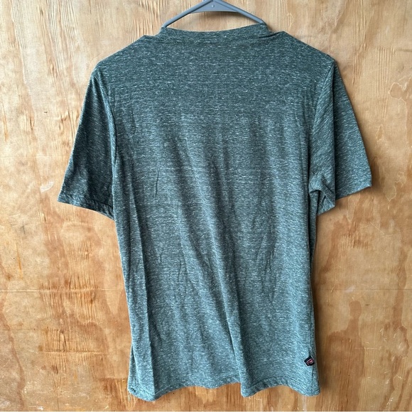 Larva Sugar Skull Colorful Short Sleeve Heather Gray Crew Neck Tee - Picture 2 of 9